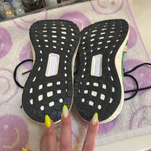 Adidas Stella McCartney kicks - Picture 15 of 15